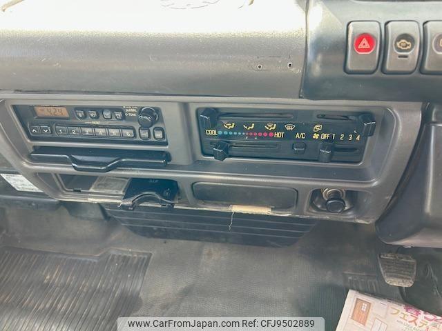 Isuzu Elf Truck 2000 thumbnail 21