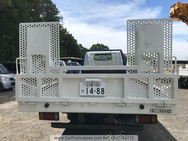 Isuzu Elf Truck 1999 thumbnail 15