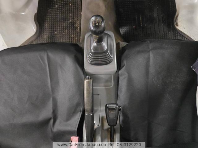 Suzuki Carry Truck 2000 thumbnail 28