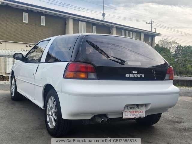 Isuzu Gemini 1992 thumbnail 8