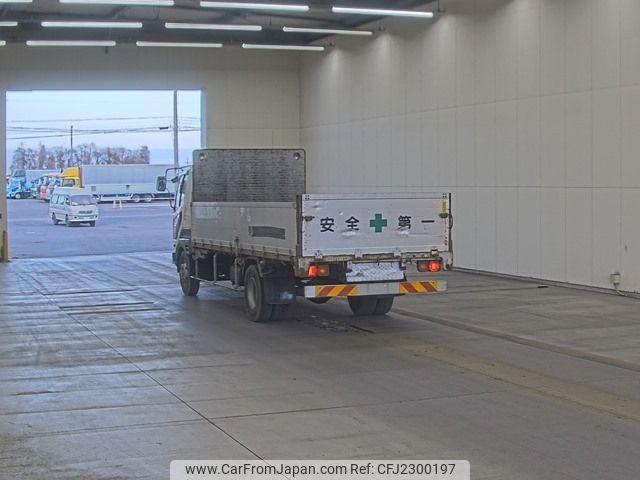 Mitsubishi Fuso Fighter 1995 thumbnail 9
