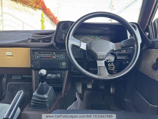 Toyota Corolla Levin 1985 thumbnail 12