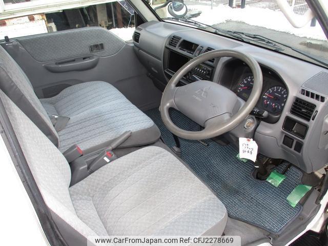 Mitsubishi Delica Truck 2001 thumbnail 20