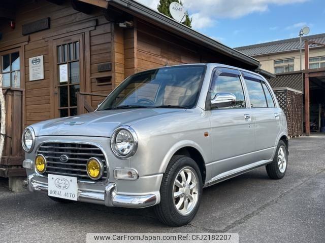 Daihatsu Mira Gino 2001