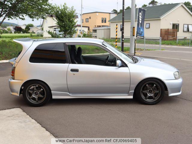 Toyota Starlet 1996 thumbnail 4