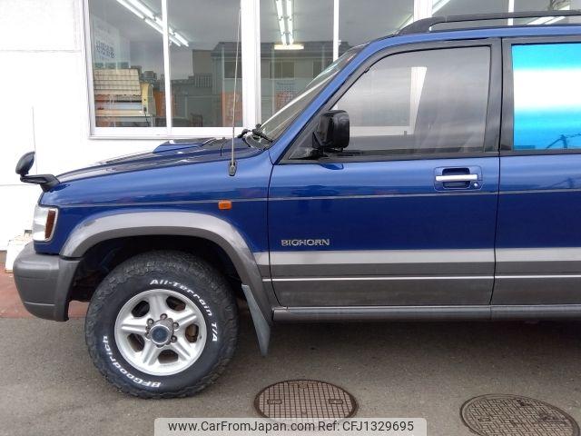 Isuzu Bighorn 1998 thumbnail 10