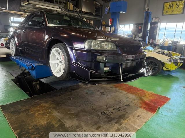 Nissan Skyline Coupe 2000 thumbnail 33