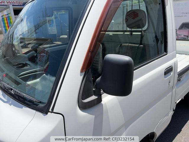 Daihatsu Hijet Truck 1999 thumbnail 16