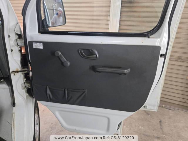 Suzuki Carry Truck 2000 thumbnail 35