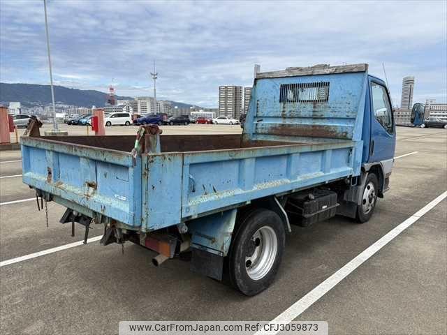 Mitsubishi Fuso Canter 2000 thumbnail 4