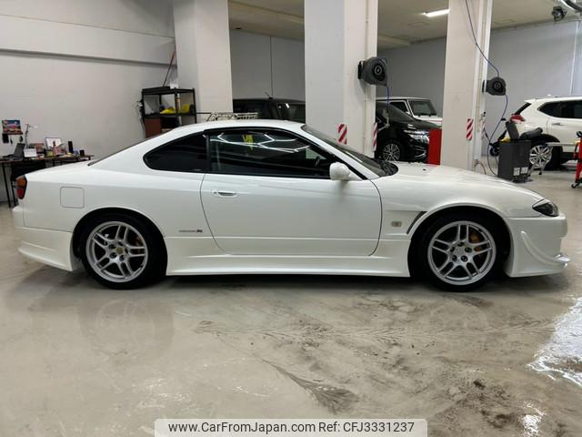 Nissan Silvia 2000 thumbnail 10
