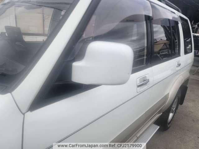 Isuzu Bighorn 2000 thumbnail 19