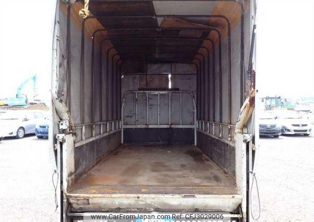 Mitsubishi Fuso Canter 1998 thumbnail 24
