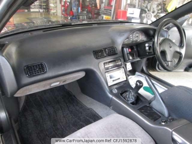 Nissan Silvia 1992 thumbnail 4
