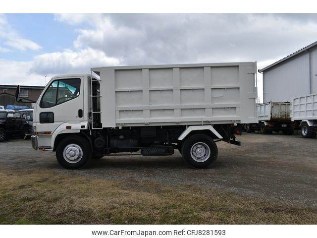 Mitsubishi Fuso Fighter 2000 thumbnail 57