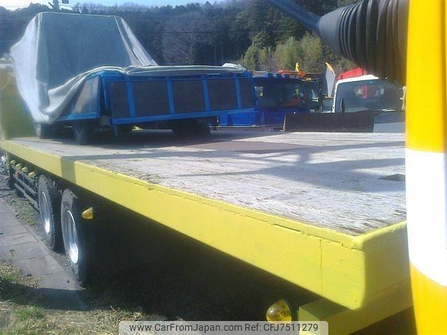 Mitsubishi Fuso The Great 1989 thumbnail 5