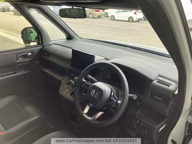 Honda stepwagon thumbnail 4