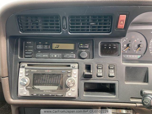 Toyota Hiace Wagon 1997 thumbnail 2