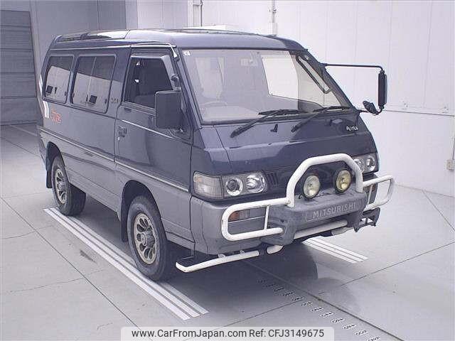 Mitsubishi Delica Starwagon 1991