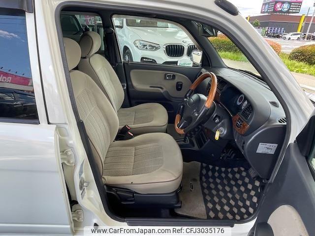 Daihatsu Mira Gino 2001 thumbnail 12