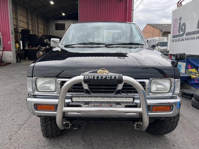 Nissan Datsun Pickup 1995 thumbnail 2