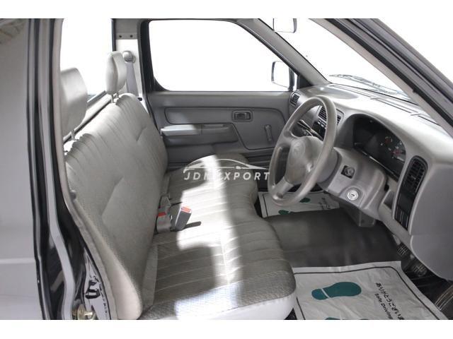 Nissan Datsun Truck 1997 thumbnail 4