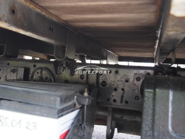Isuzu Elf Truck 2001 thumbnail 31