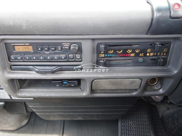 Isuzu Elf Truck 2001 thumbnail 22