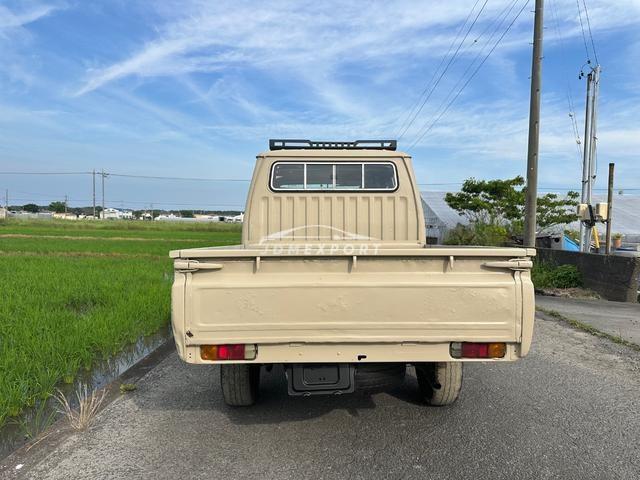 Toyota Hiace Truck 1989 thumbnail 32