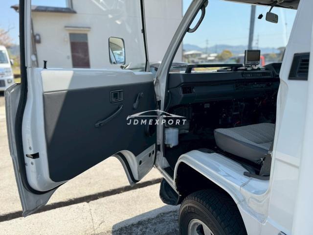Mitsubishi Delica Truck 1993 thumbnail 12