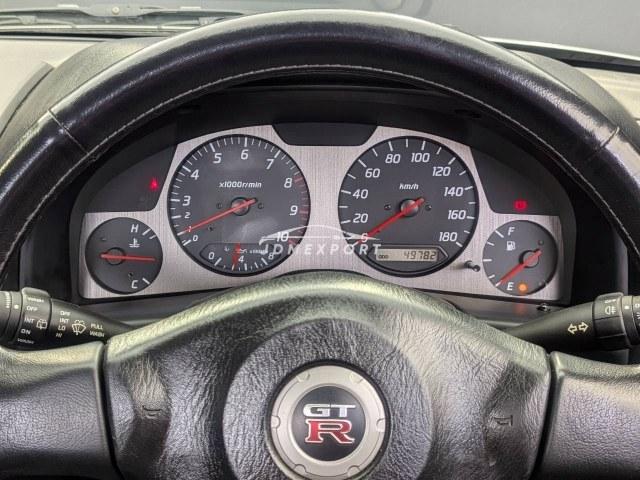 Nissan Skyline GT-R 2001 thumbnail 17