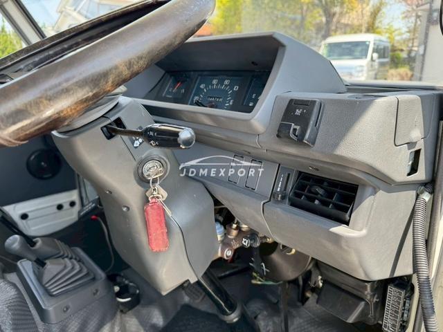 Mitsubishi Delica Truck 1993 thumbnail 49