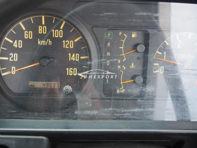 Isuzu Elf Truck 2001 thumbnail 19