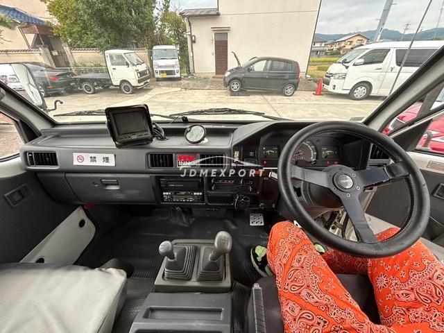 Mitsubishi Delica Truck 1995 thumbnail 15