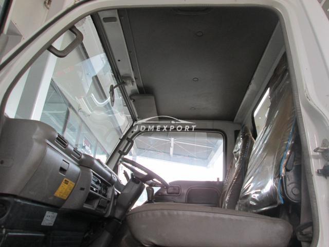 Isuzu Elf Truck 1996 thumbnail 25