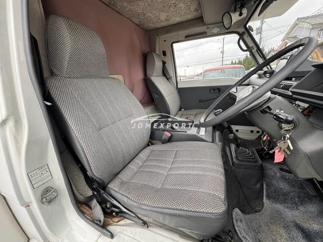 Mitsubishi Delica Truck 1993 thumbnail 13