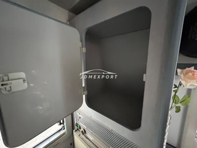 Mitsubishi Delica Truck 1995 thumbnail 34