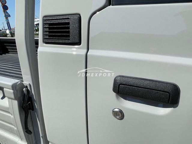 Mitsubishi Delica Truck 1997 thumbnail 9