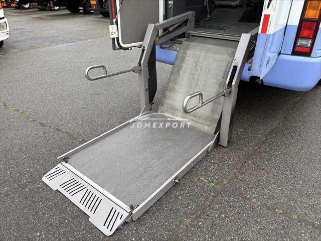Nissan Civilian Bus 1999 thumbnail 5