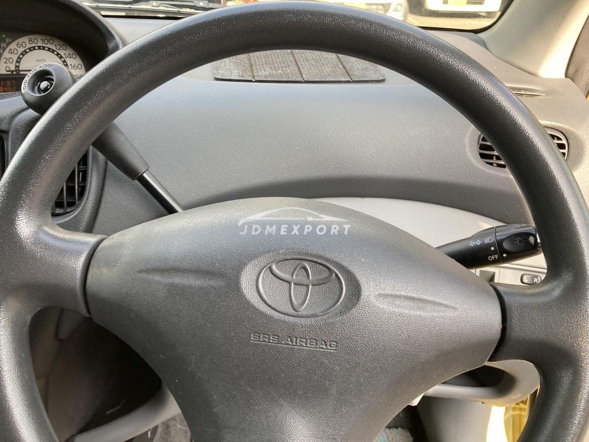 Toyota Fun Cargo 2000 thumbnail 3