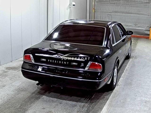Nissan President 2000 thumbnail 2