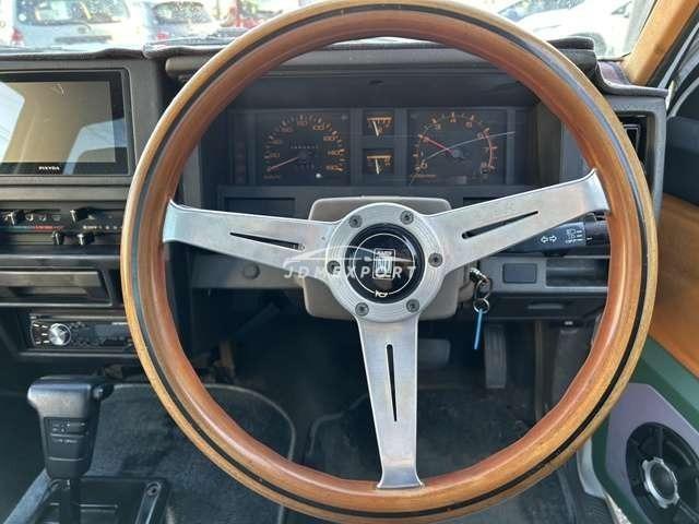 Nissan Datsun Truck 1990 thumbnail 12