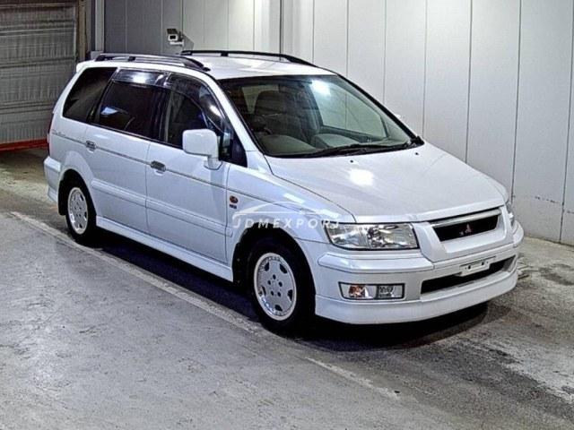 Mitsubishi Chariot Grandis 1999