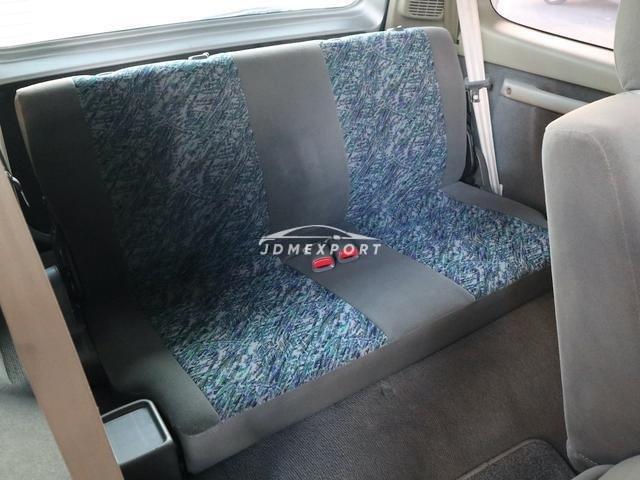 Nissan Prairie 1996 thumbnail 19
