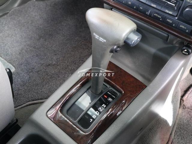 Nissan Prairie 1996 thumbnail 22