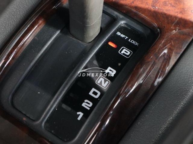 Nissan Prairie 1996 thumbnail 13