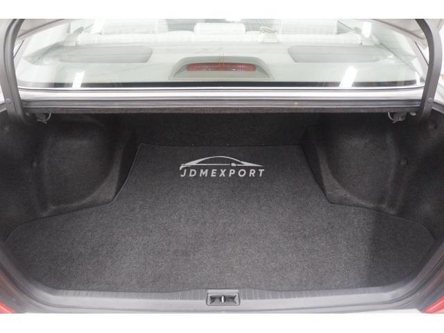 Toyota Progres 1999 thumbnail 9