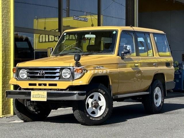 2000 Toyota Land Cruiser 4WD HZJ76V
