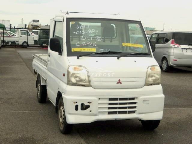 Mitsubishi Minicab Truck 1999