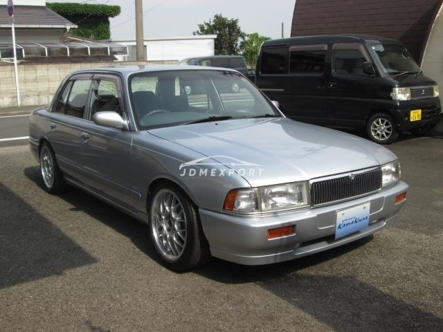 Nissan Crew 1998